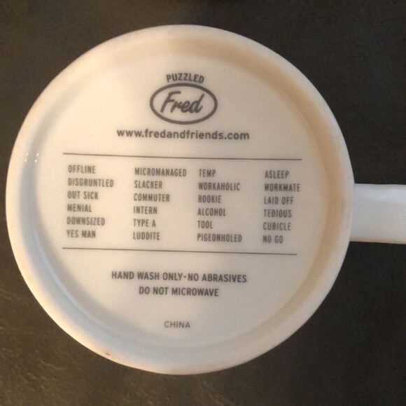 Puzzled Fred Word Finder Mug - Picture 5 of 6